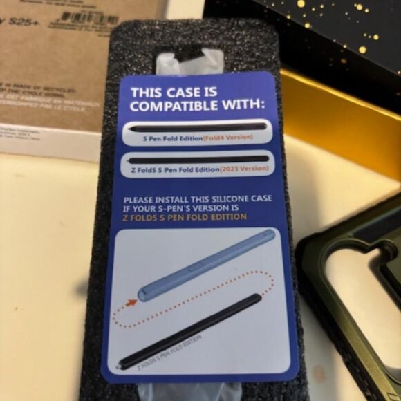 i-Blason iPhone 14 - iPhone 13 Case with Built-in Screen Protector Armorbox - Picture 12 of 15